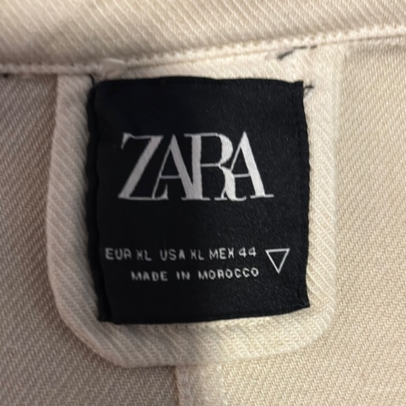 Zara Cream Lightweight Shirt Jacket with Long Sleeves and Casual Style - Picture 3 of 3